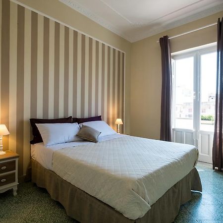 Mille E Una Notte / Station Apartment Палермо Екстериор снимка