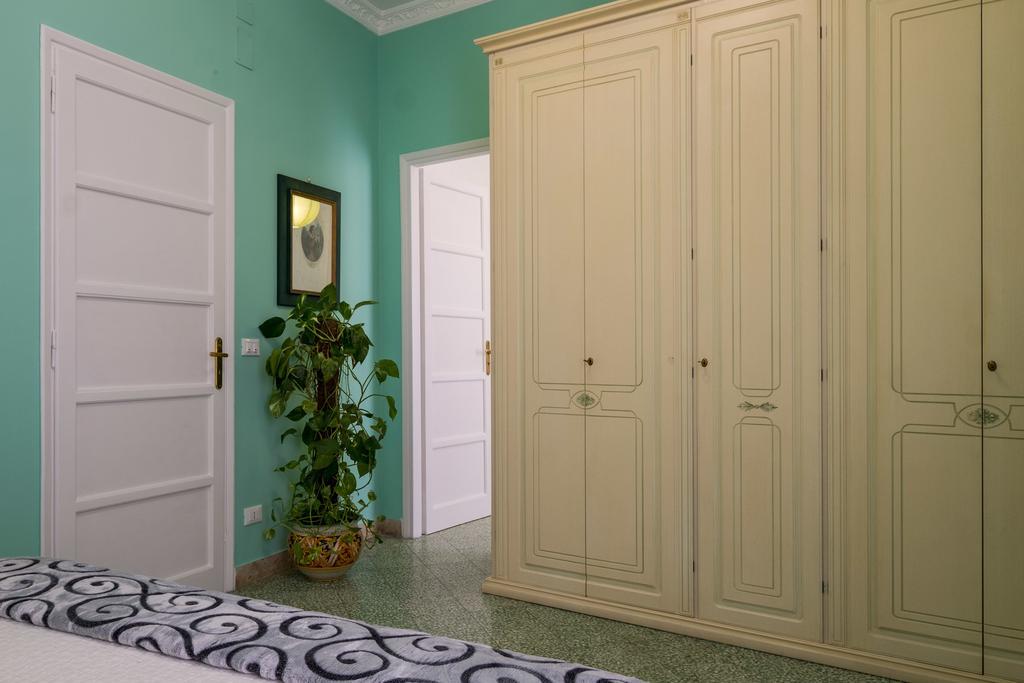 Mille E Una Notte / Station Apartment Палермо Екстериор снимка
