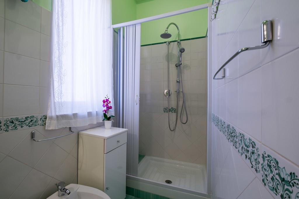Mille E Una Notte / Station Apartment Палермо Екстериор снимка