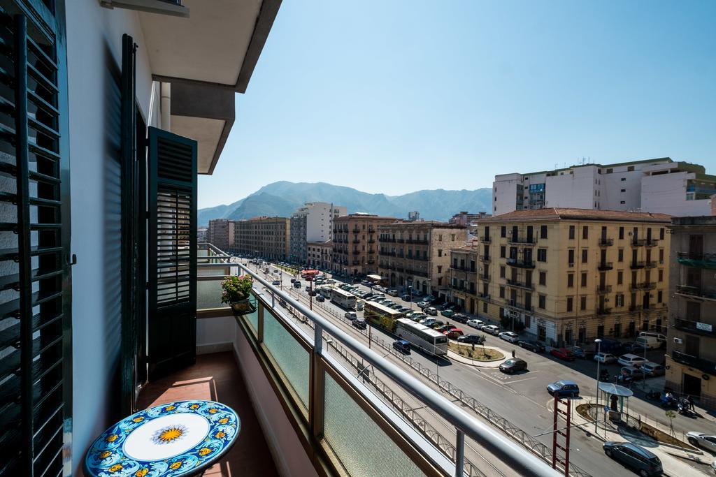 Mille E Una Notte / Station Apartment Палермо Екстериор снимка